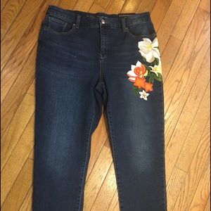 Chico’s So Slimming Girlfriend Ankle Jeans